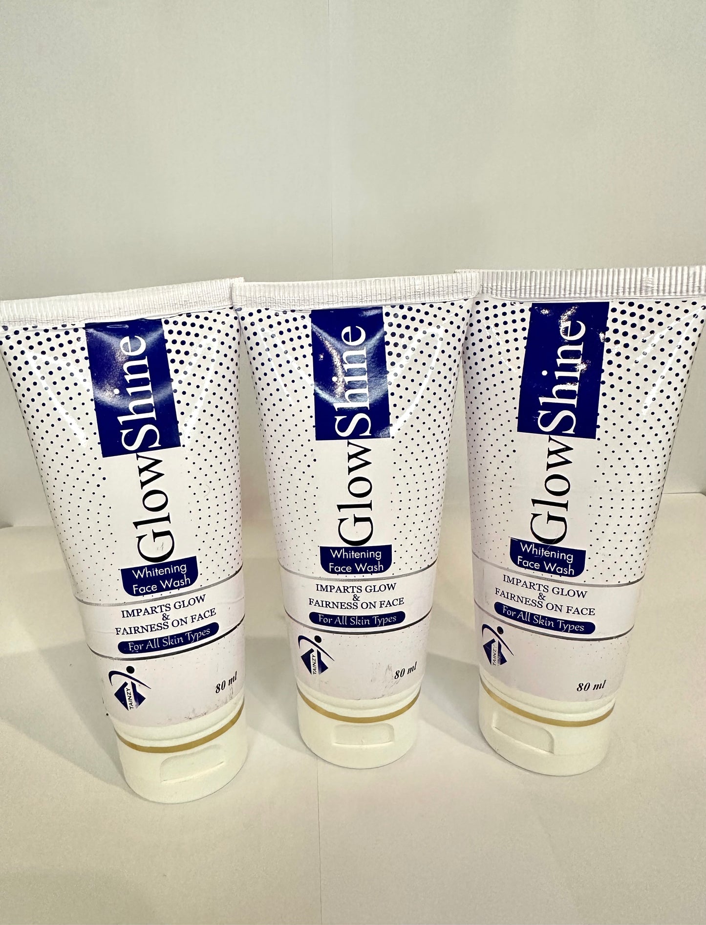 Buy 3 Glowshine facewash & get 1 free